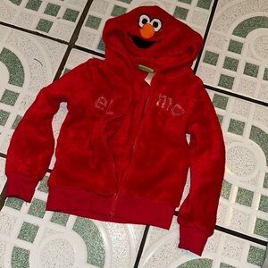 Kid Elmo sweater with hoodie